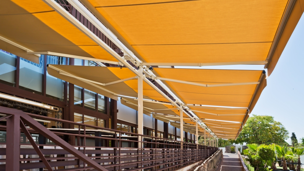 Saxun pergolas and awnings for leisure and catering areas