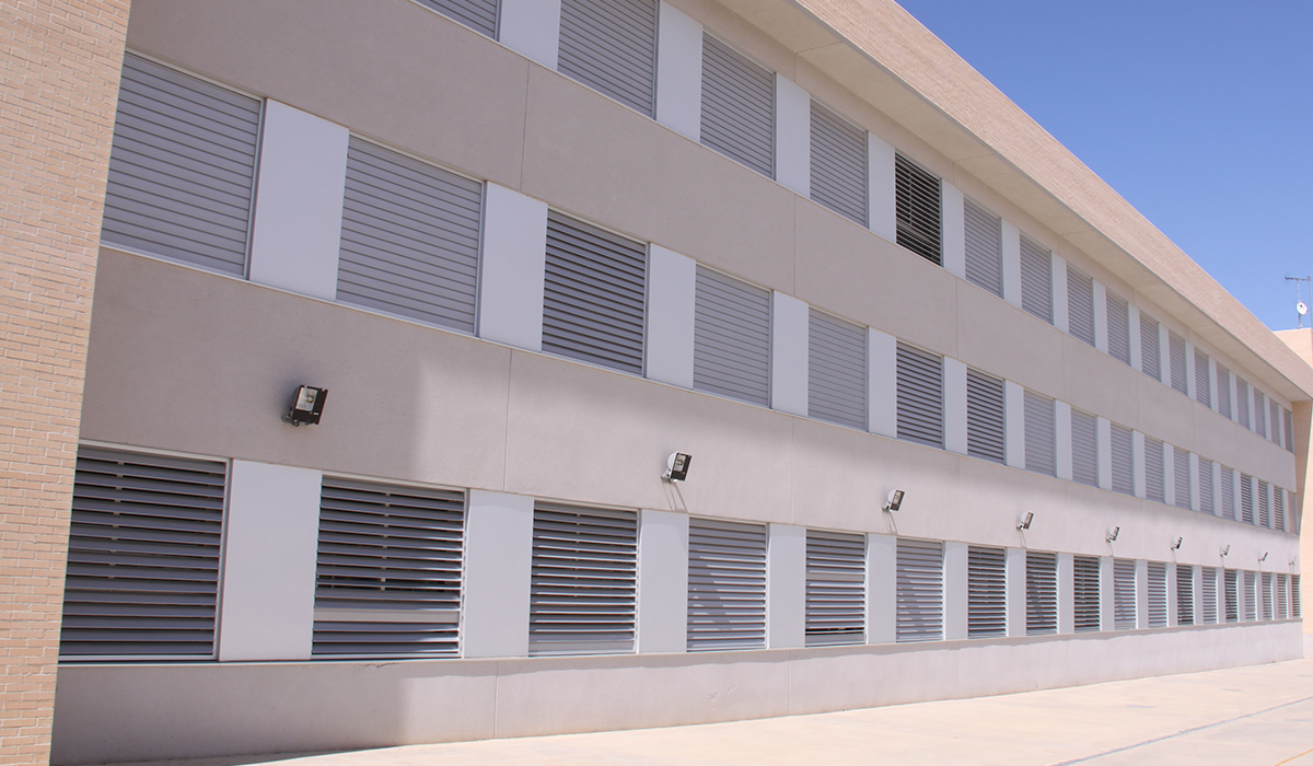 Brise Soleil Mobile AP-75
