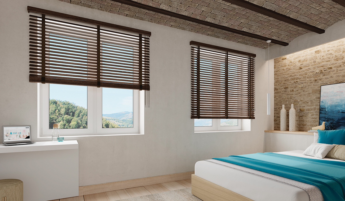 Venecianas de madera  Cortinas venecianas, Persianas venecianas