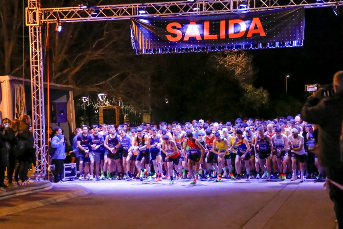Celebramos la XIV edición del Cross Nocturno Saxun Villa de Sax, una carrera popular que une deporte y tradición