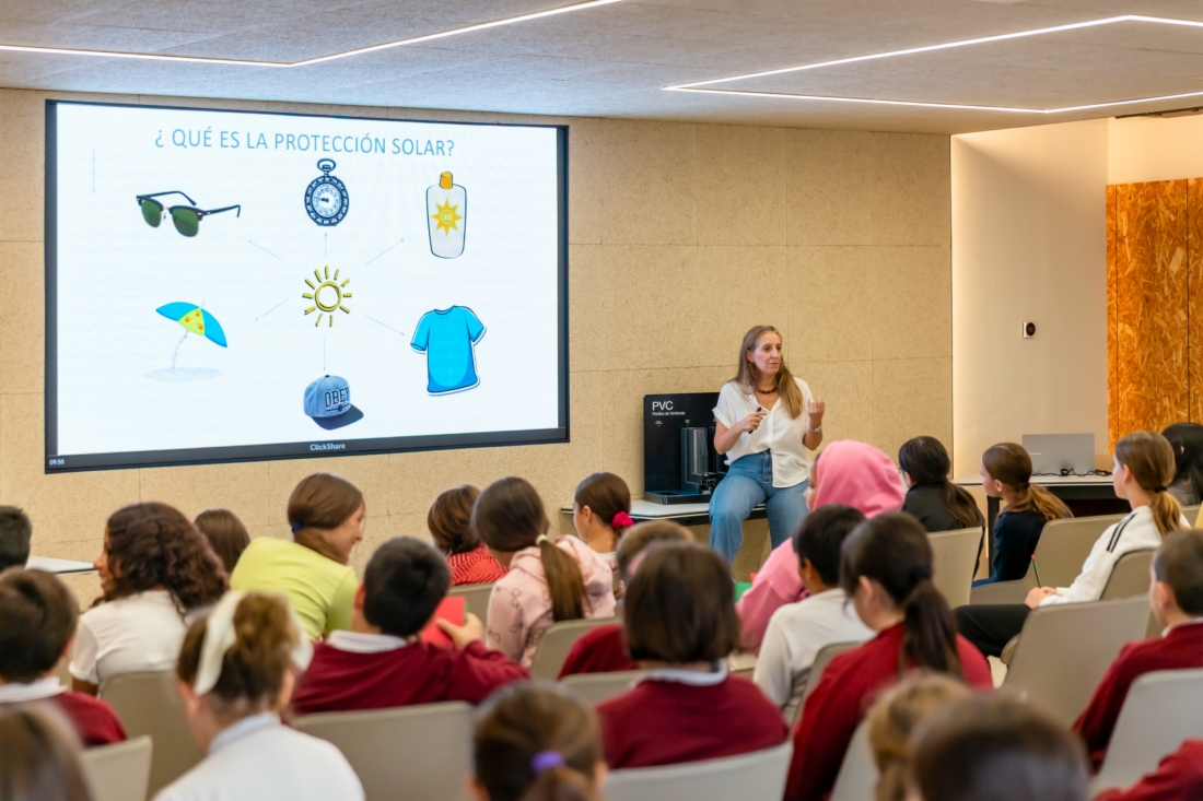 portada de Saxun y la Fundación Piel Sana acercan la protección solar a los escolares de Sax