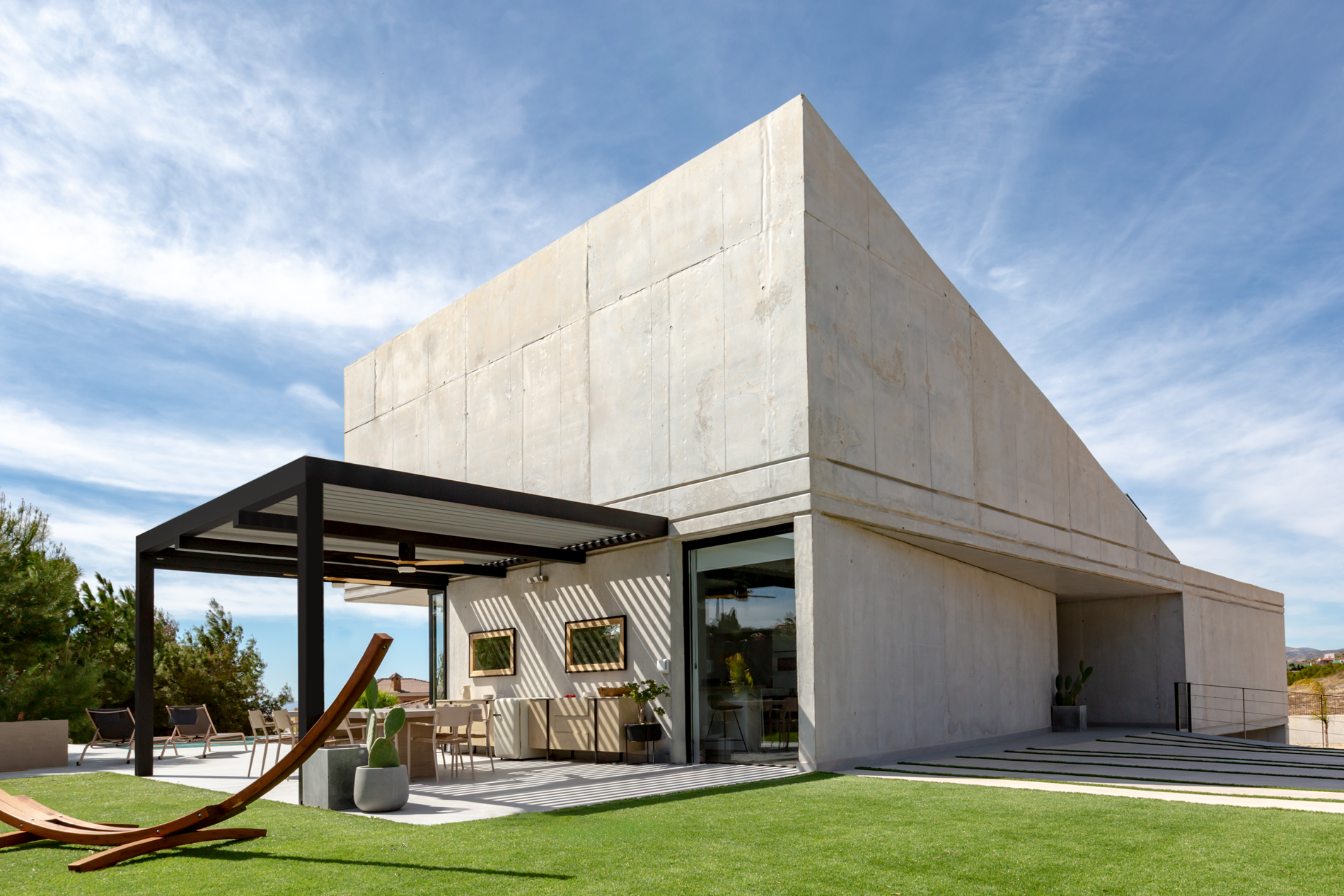 Toldos para exteriores, los diseños que complementan el espacio exterior de  un hogar