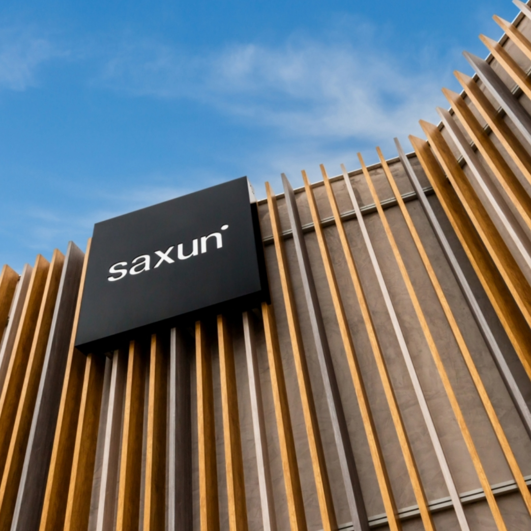 Fabricación propia Saxun